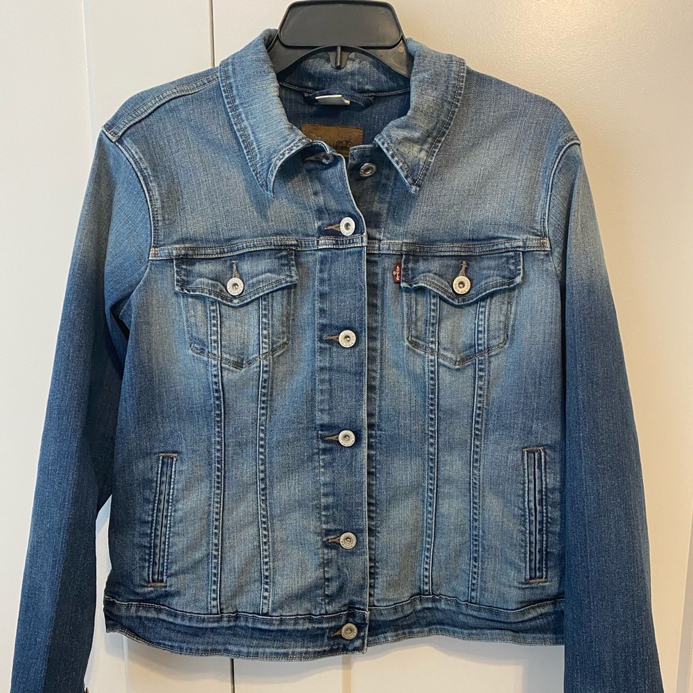Levi’s Original Trucker Denim Jacket